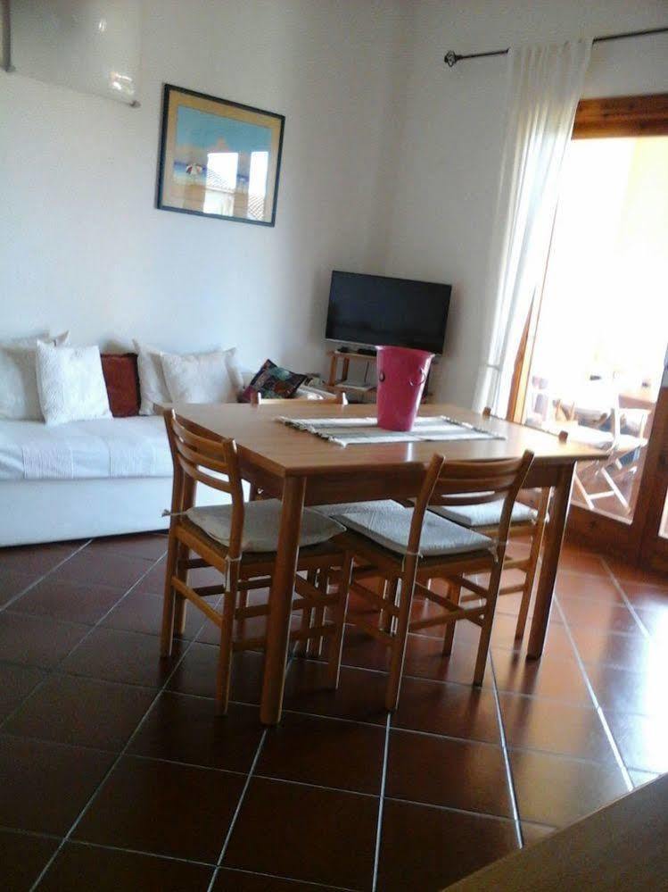 Casa Asparagi San Teodoro  Buitenkant foto